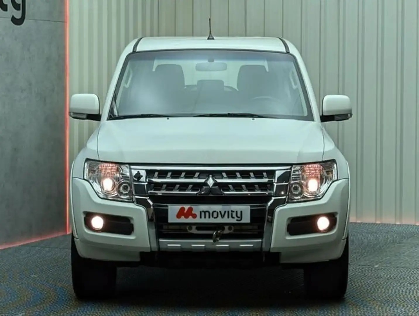 Mitsubishi Montero 5P 3.2 DI-D 190CV SPIRIT AUTO Alb - 2