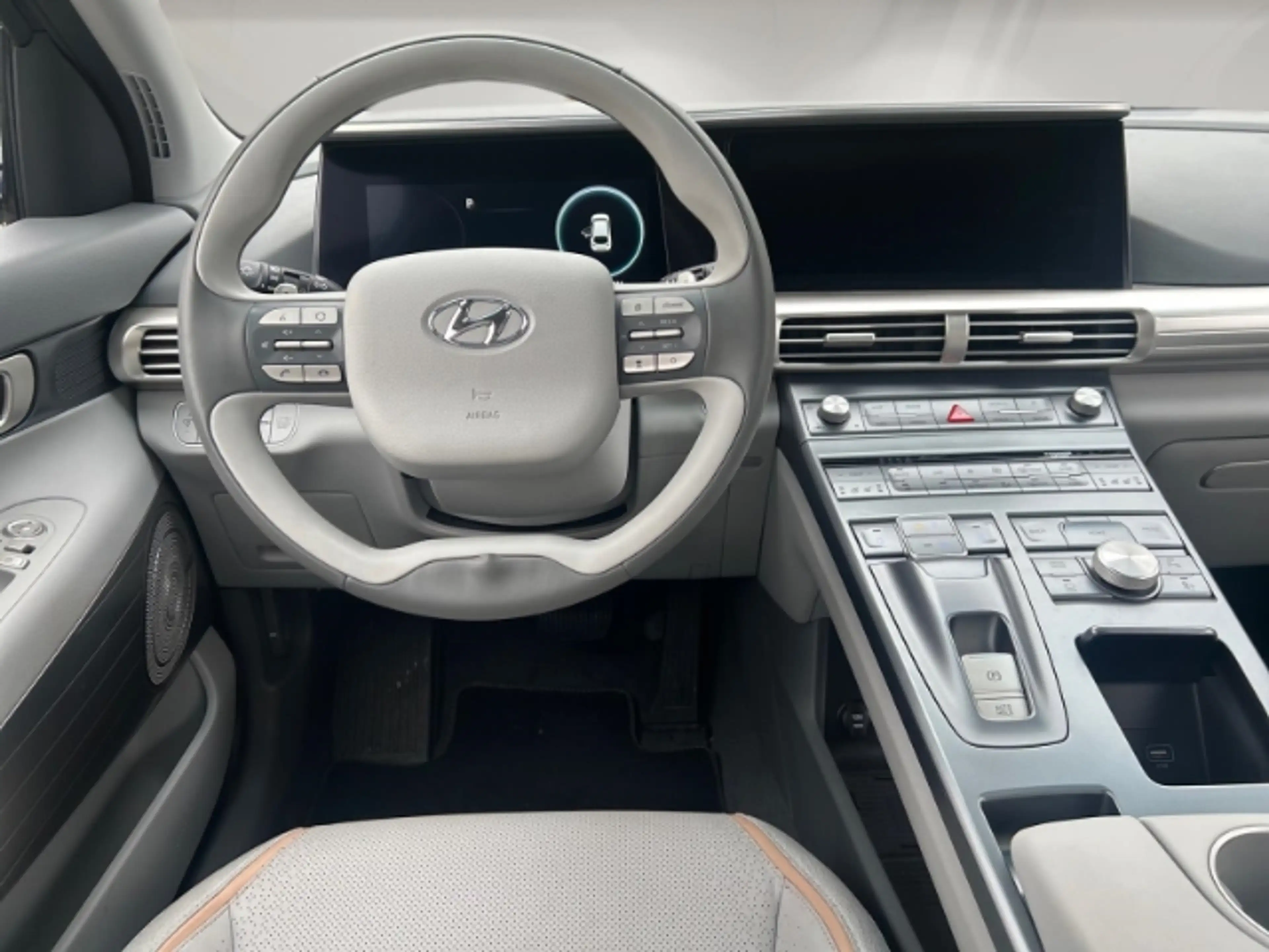 Hyundai NEXO Prime mit Schiebedach - DRESEN SONDERAKTION — photo 11