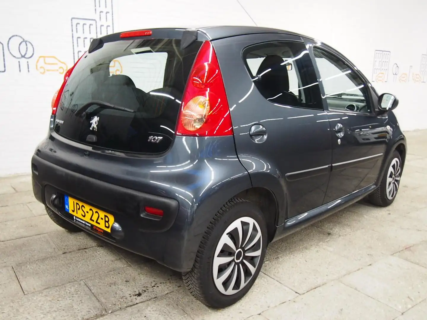 Peugeot 107 1.0 12V XS Airco (APK:Nieuw) Incl.Garantie Grijs - 2