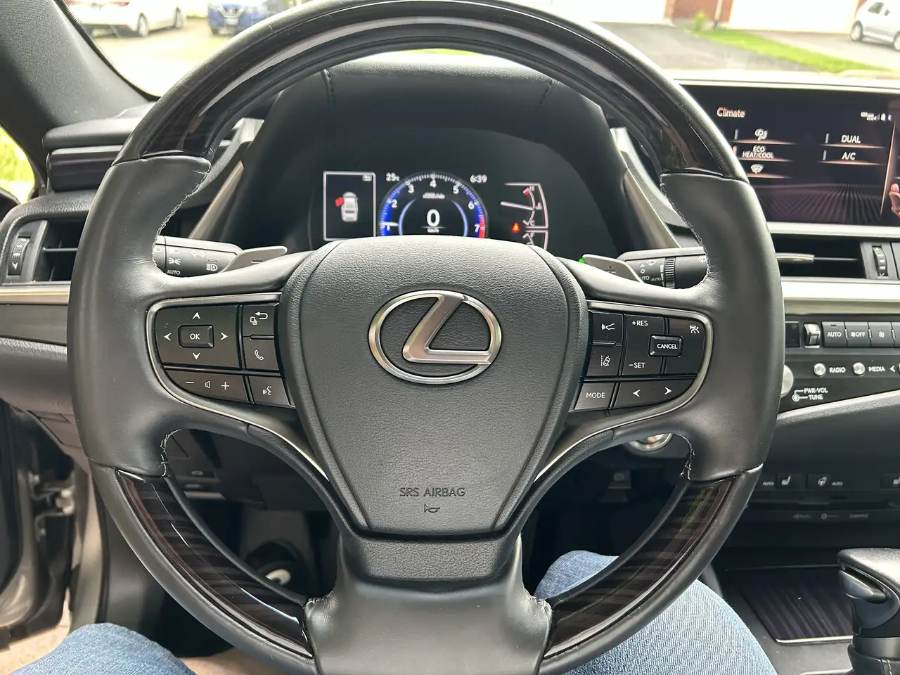 Lexus ES fotografie Lexus ES