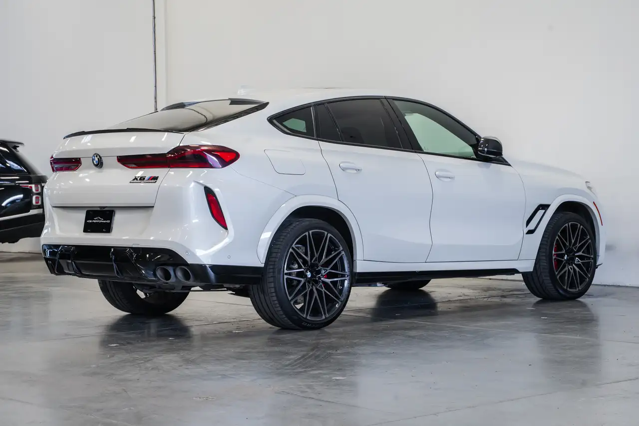 BMW X6 M photo BMW X6 M