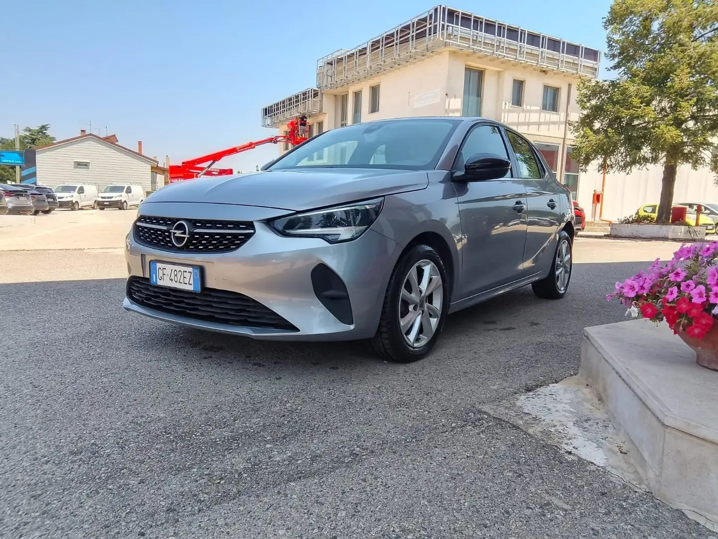 Opel Corsa Corsa 1.2 Elegance s Zilver - 1