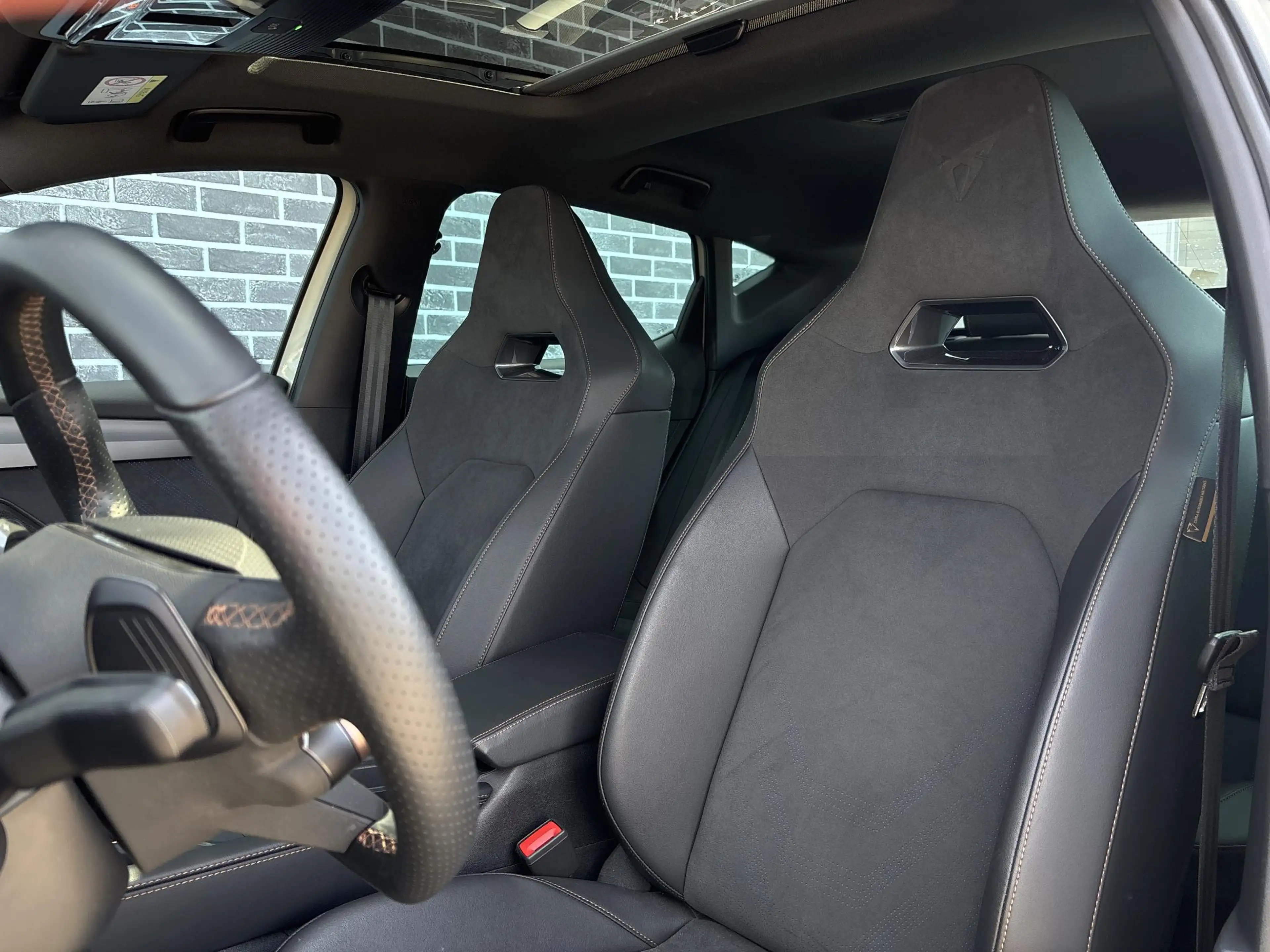 CUPRA Leon 1.5 TSI e-Hybrid VZ Extreme | Panoramadak | Achter — photo 4
