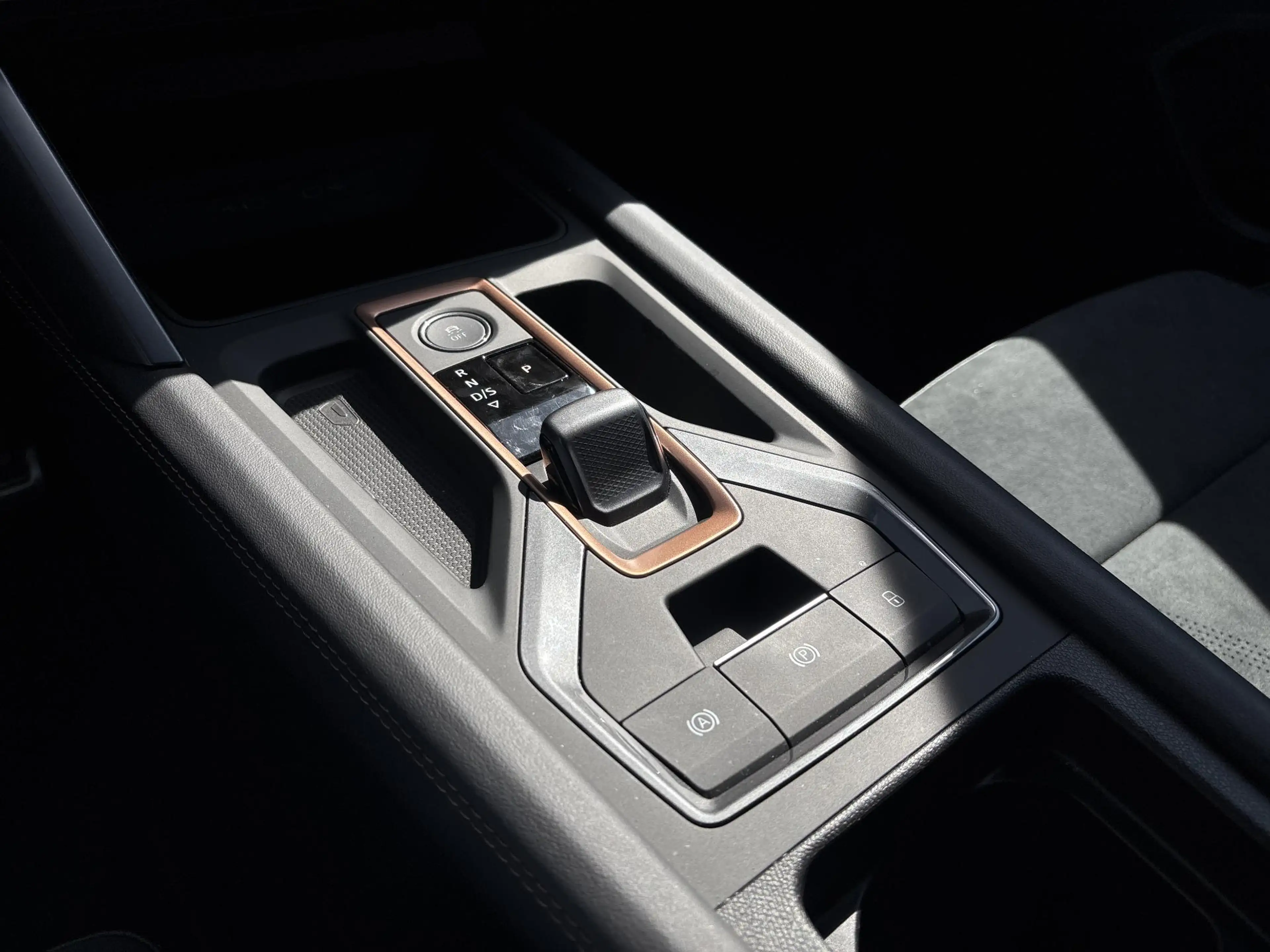 CUPRA Leon 1.5 TSI e-Hybrid VZ Extreme | Panoramadak | Achter — photo 15