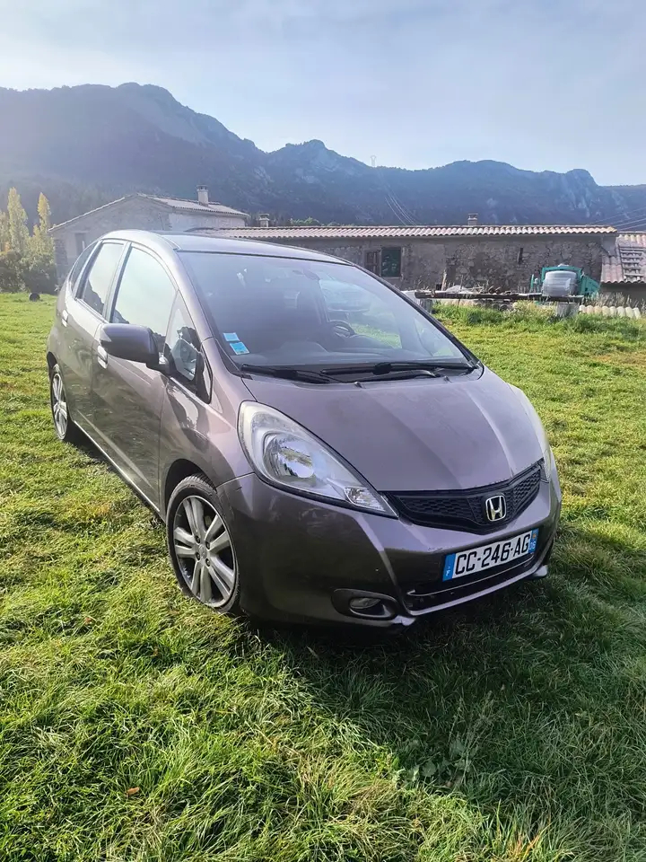 Honda Jazz 1.4 i-VTEC CVT Elegance