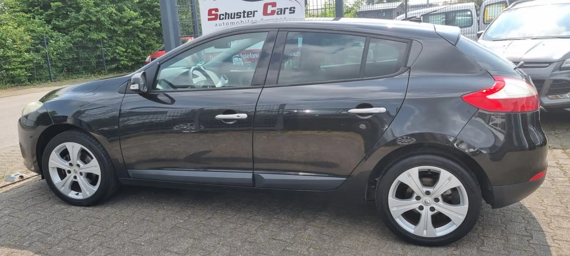 Renault Megane Dynamique, Klima, Navi, 2.Hand guter Zustand Zwart - 2