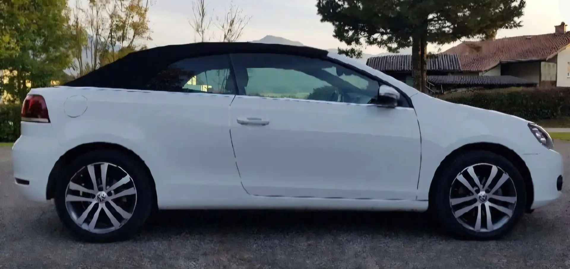 Volkswagen Golf Cabriolet Golf Cabrio BMT 1,6 TDI DPF Weiß - 1