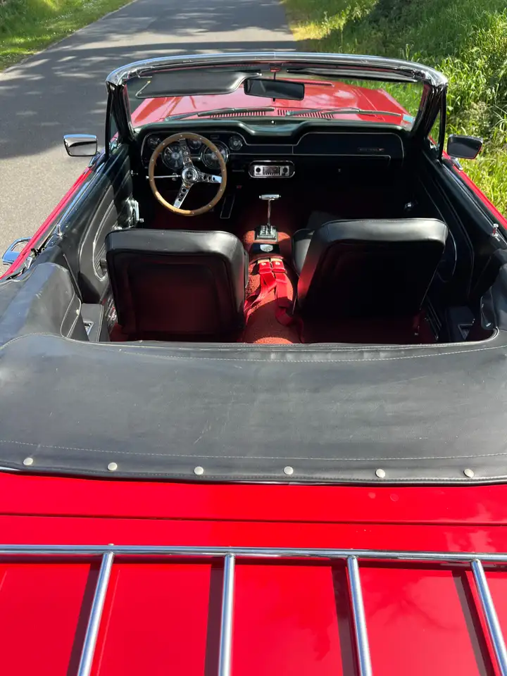 Ford Mustang Convertible, foto 7
