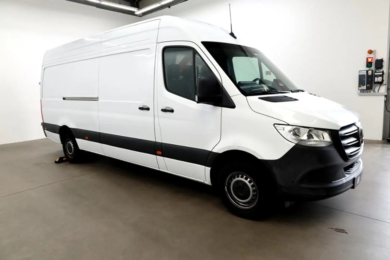 Mercedes-Benz Sprinter 317 CDI Maxi Winter-Paket/Automatik Wit - 2