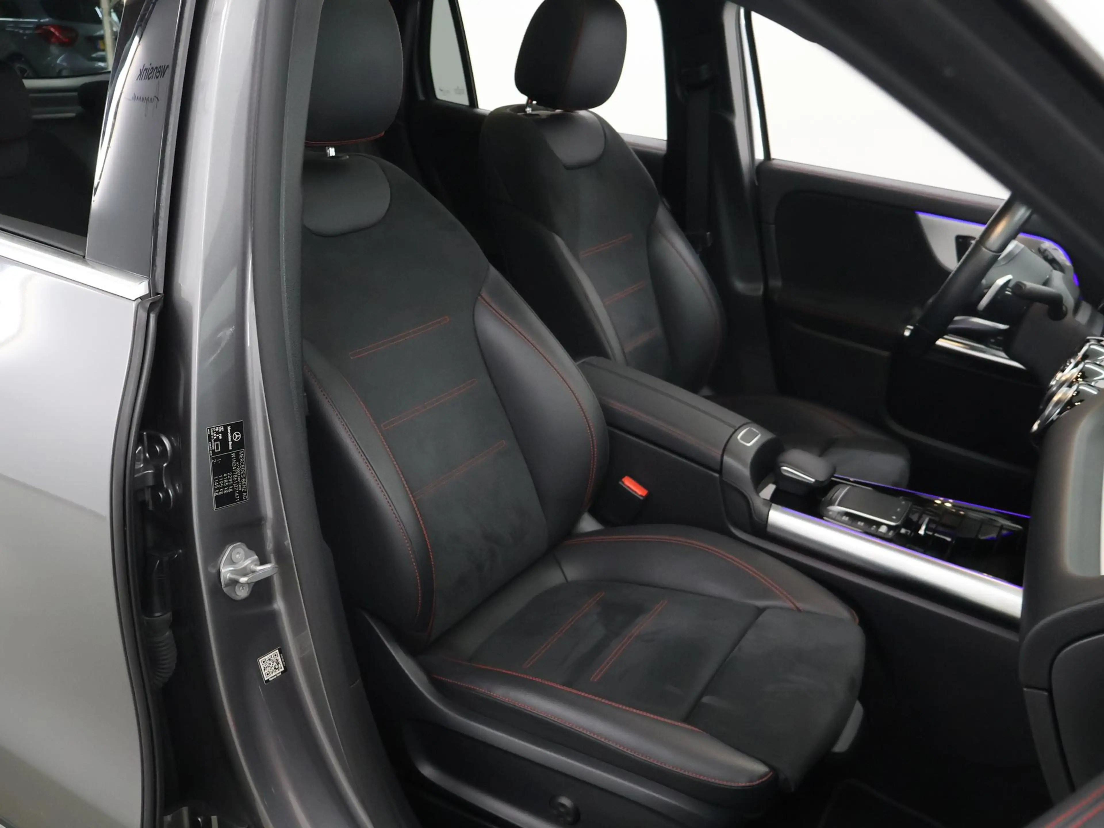 Mercedes-Benz GLA 250 e AMG | Panoramadak | Memory | Multibeam | Keyless — photo 11