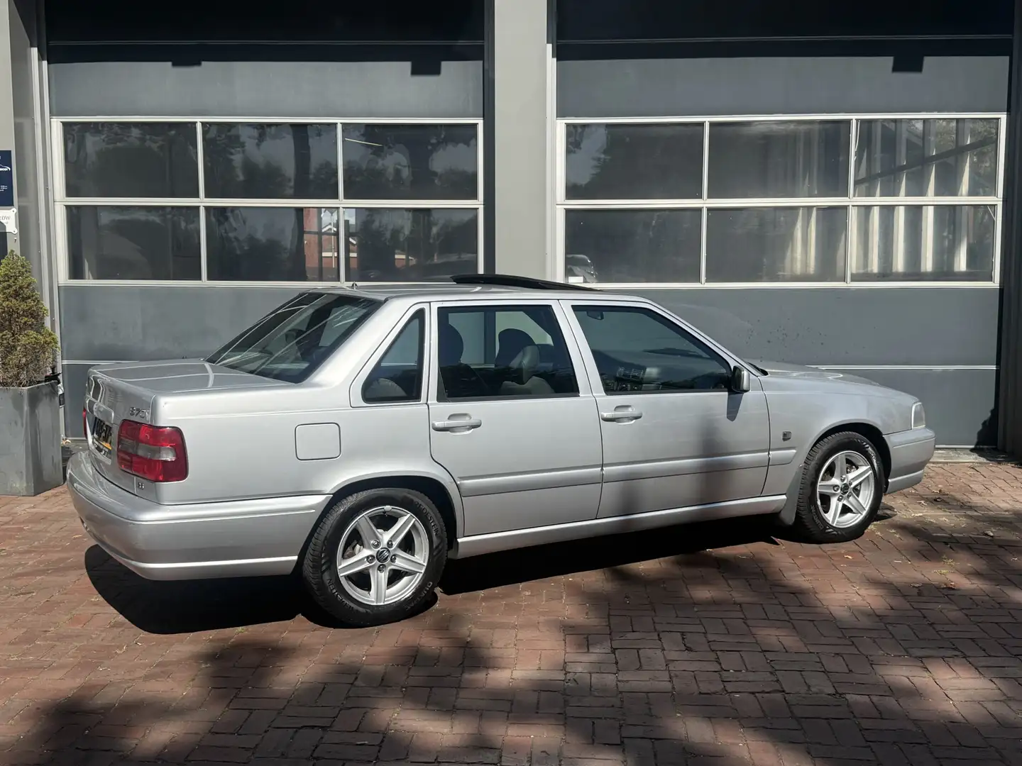 Volvo S70 2.5 | Youngtimer | APK 07-2026 | Toponderhoud! Sta Grijs - 2