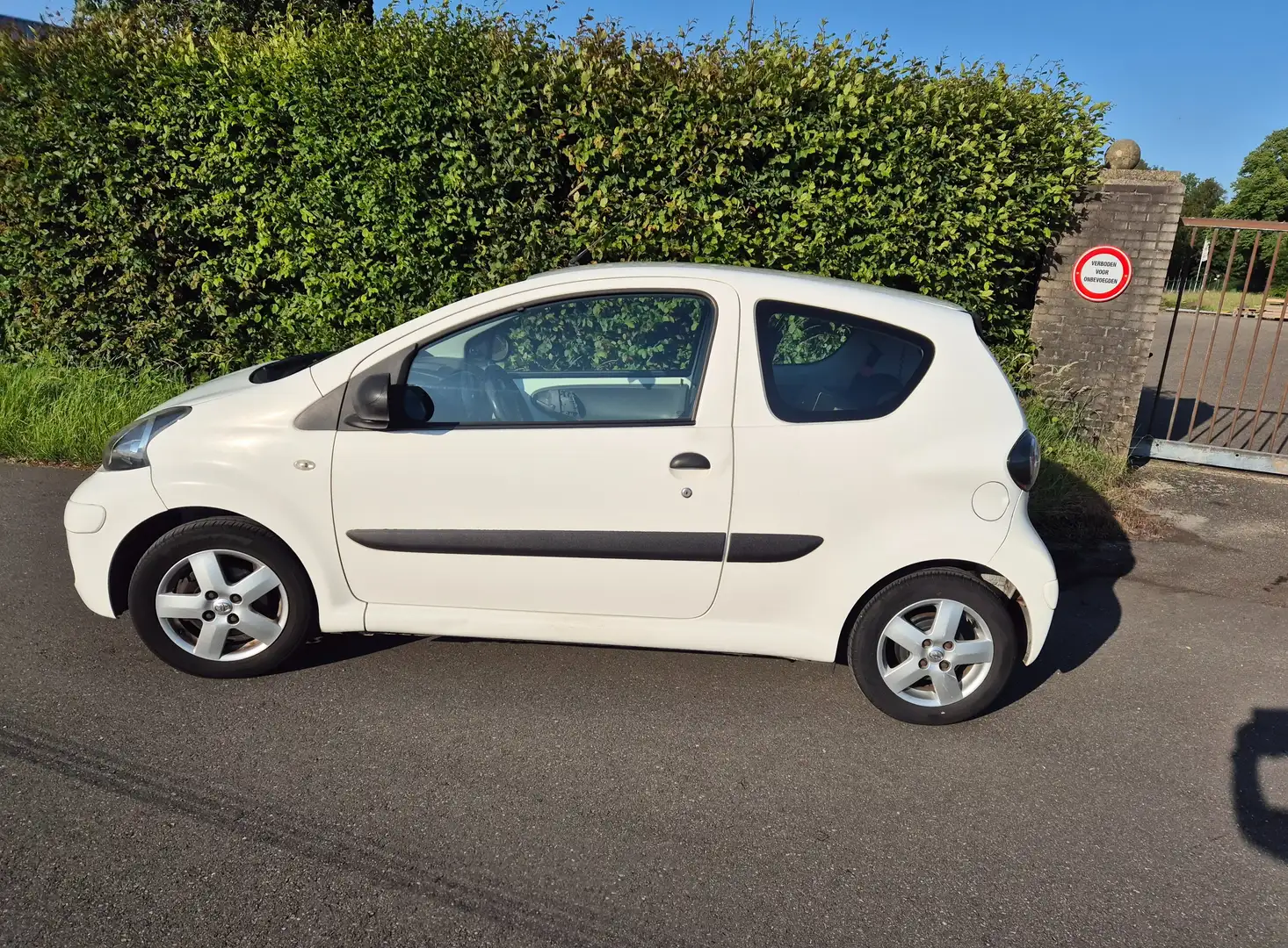 Toyota Aygo Aygo 1.0-12V Access Wit - 1