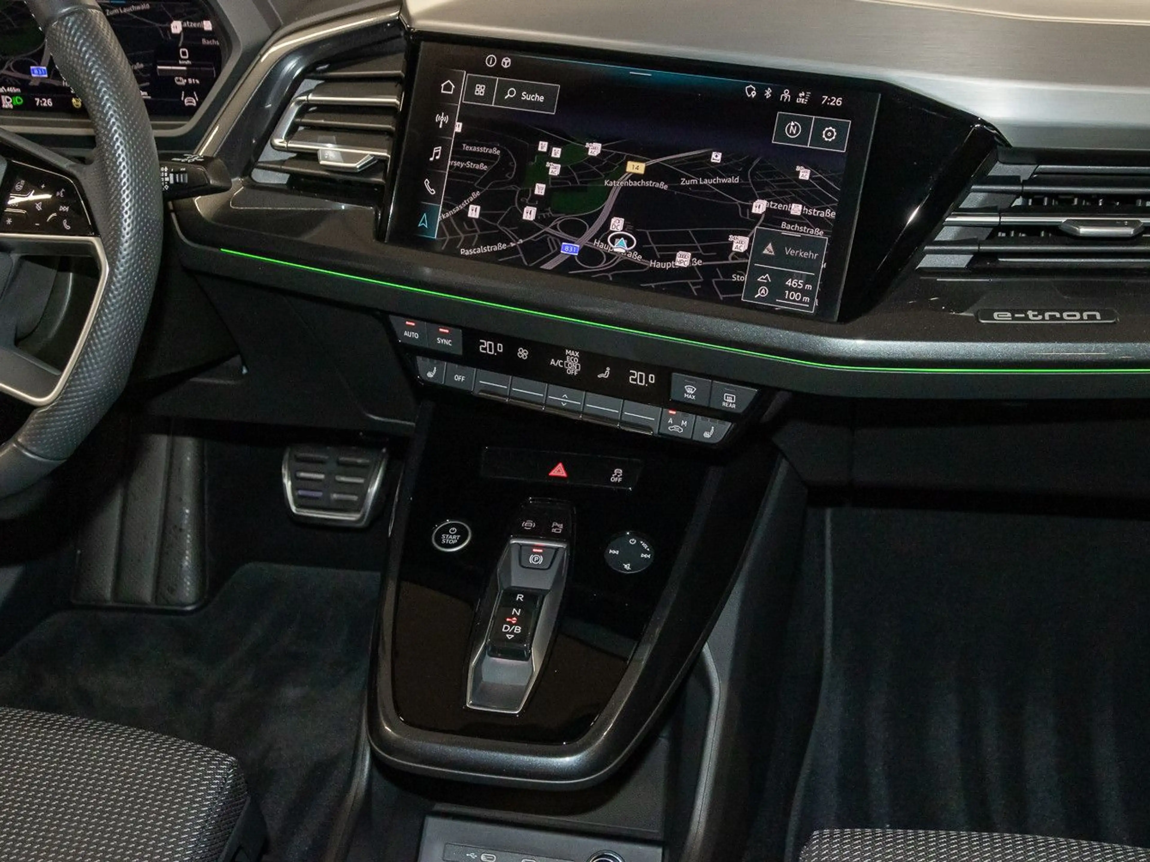 Audi Q4 e-tron 40 S line AHK Matrix AR-HeadUp Kamera — photo 14