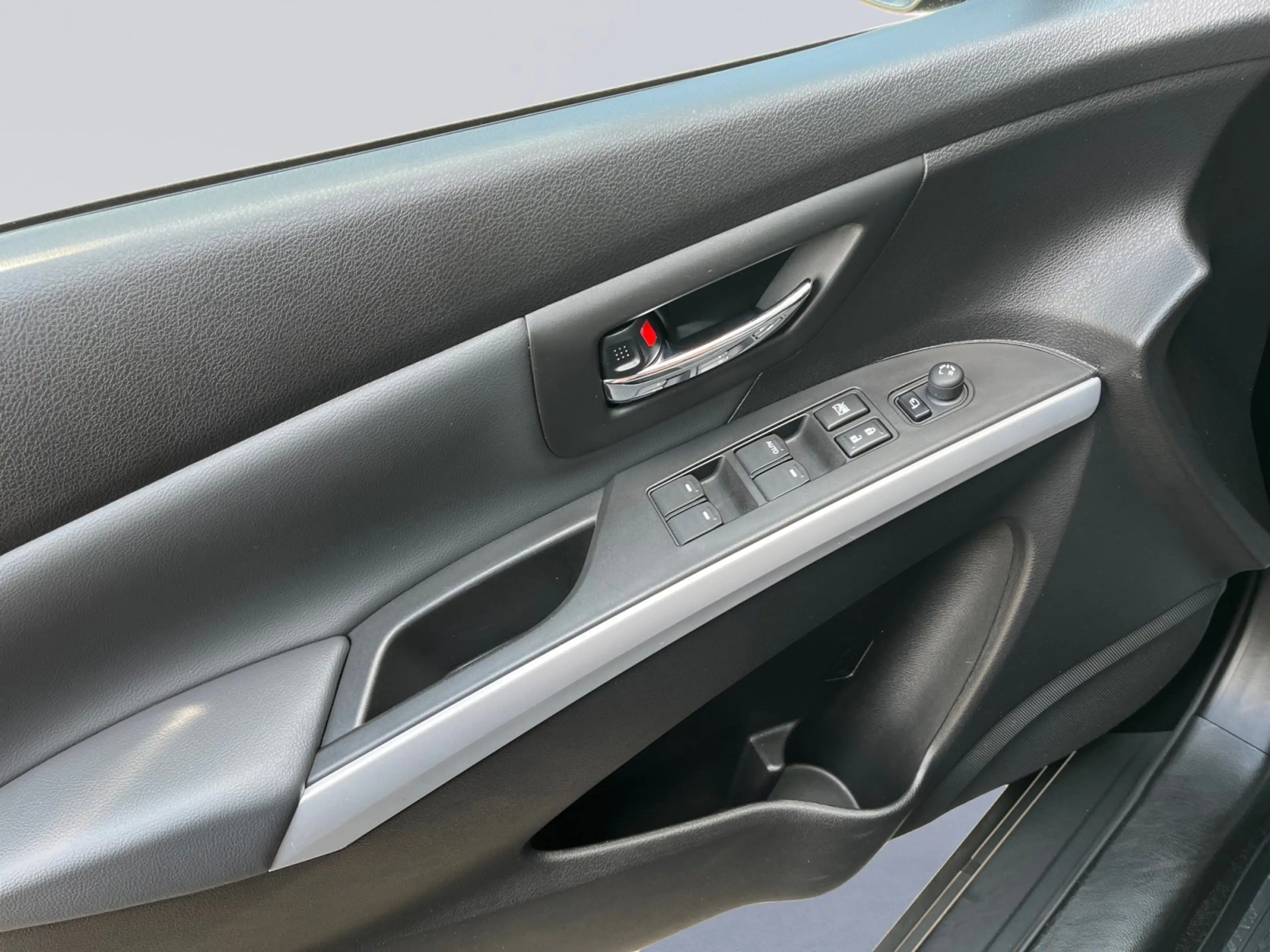 Suzuki SX4 S-Cross (SX4) S-Cross 1.4 Comfort+ 4WD Schiebedach+Navi+Le — photo 14