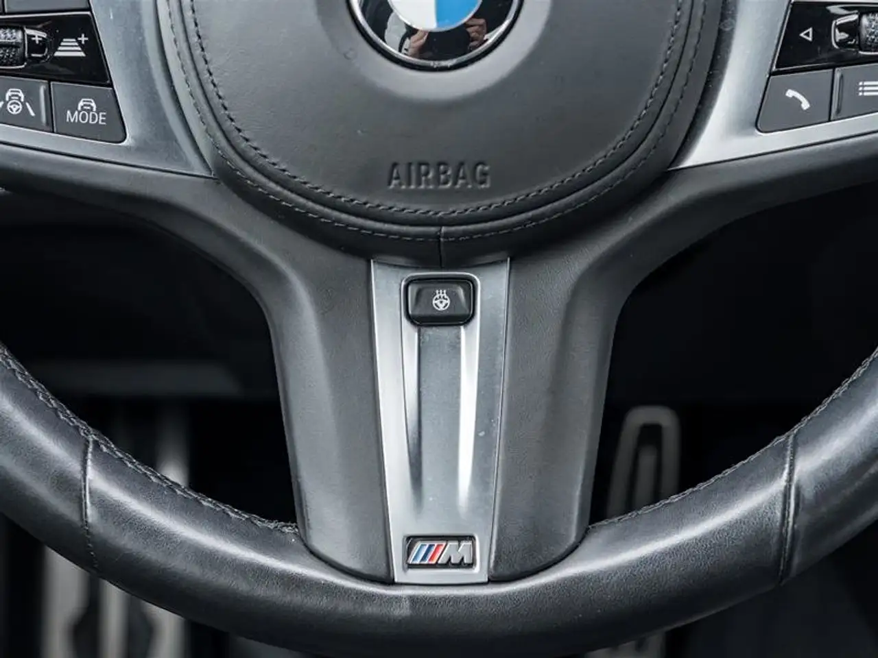 BMW 3 Series снимка BMW 3 Series