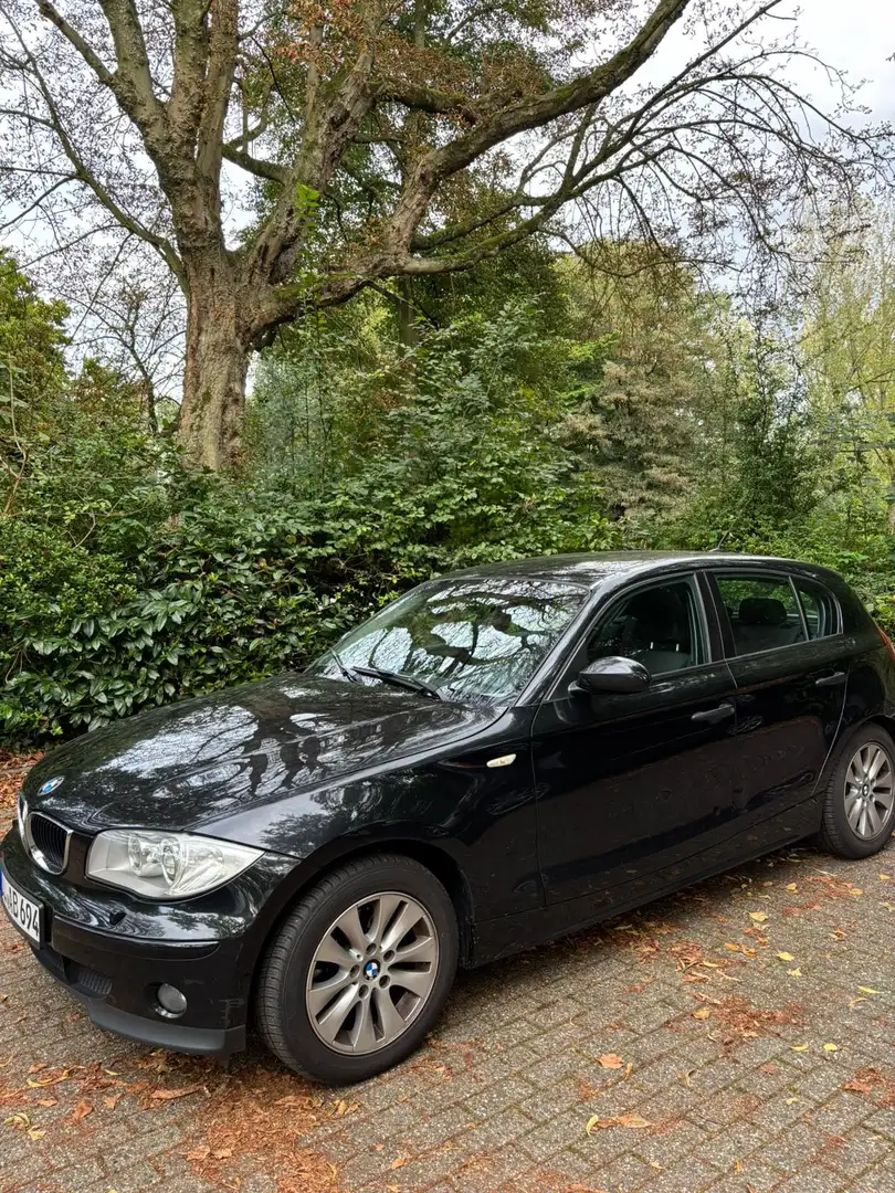 BMW 118 1er Diesel (5-Türer) 118d Grün - 1