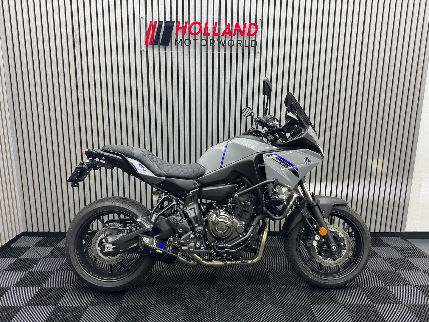 Yamaha Tracer 7 nardo Akrapovic Grijs - 1
