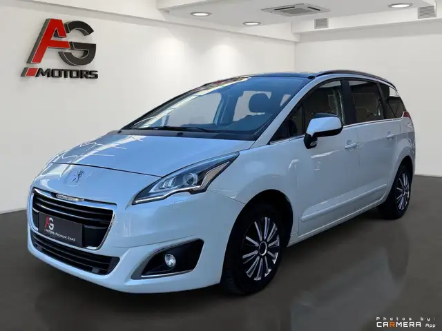 Peugeot 5008 1,6 e-HDi 115 FAP ASG6 Professional Line