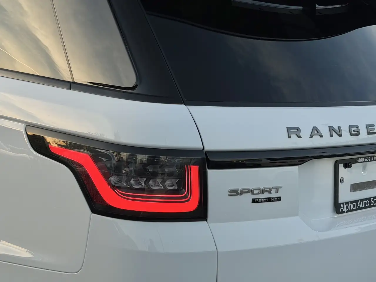 Land Rover Range Rover Sport снимка Land Rover Range Rover Sport