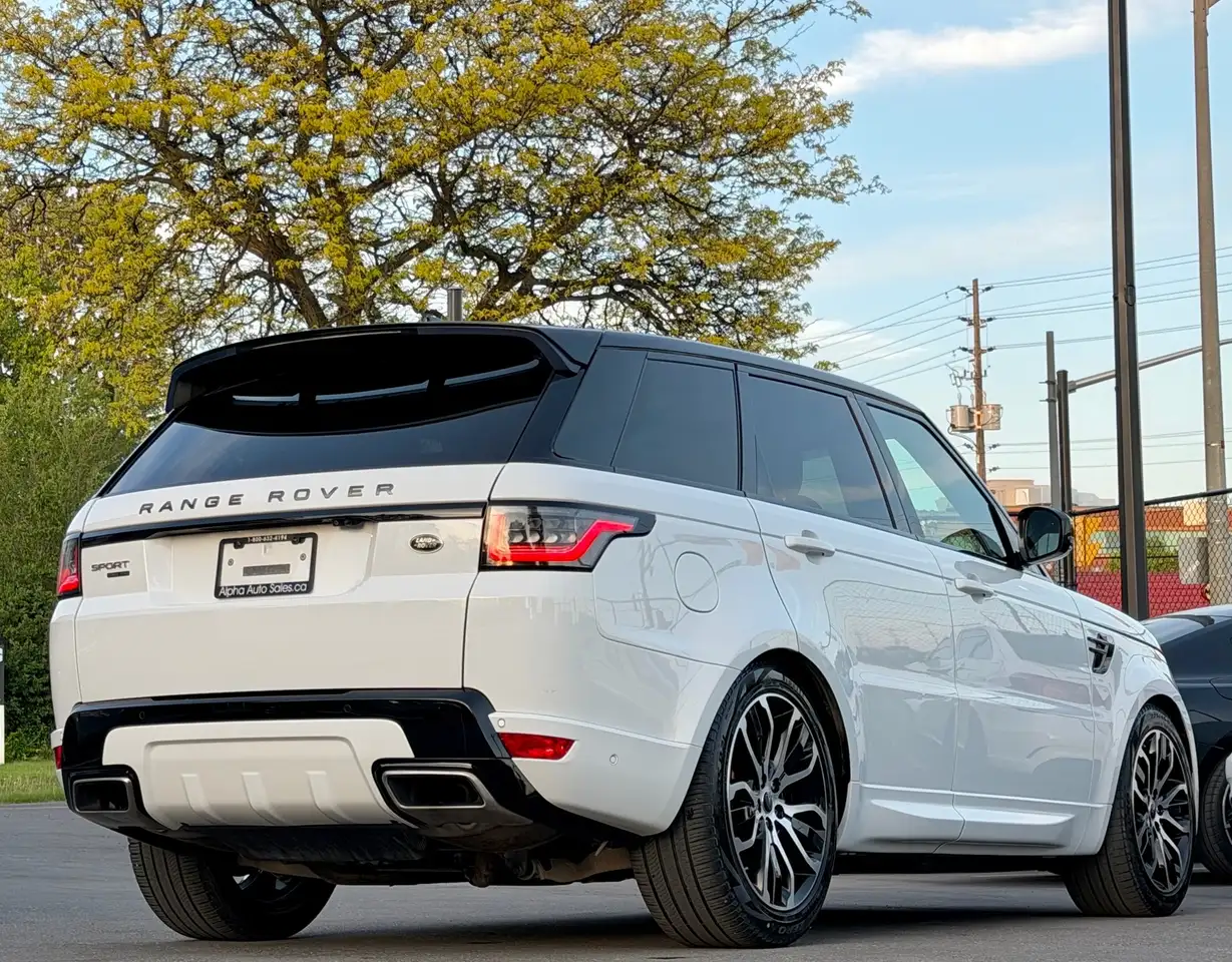 Land Rover Range Rover Sport снимка Land Rover Range Rover Sport
