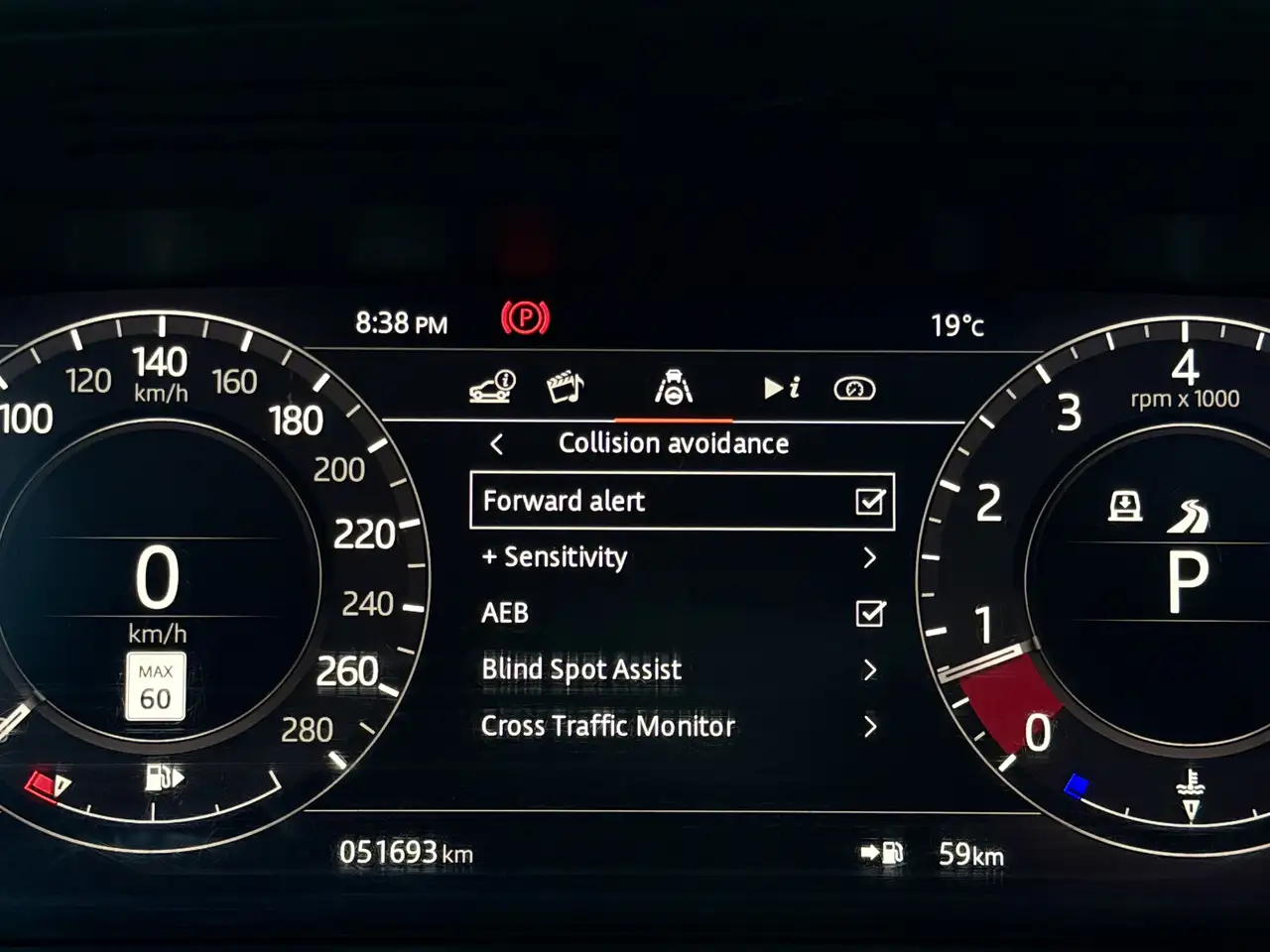 Land Rover Range Rover Sport снимка Land Rover Range Rover Sport