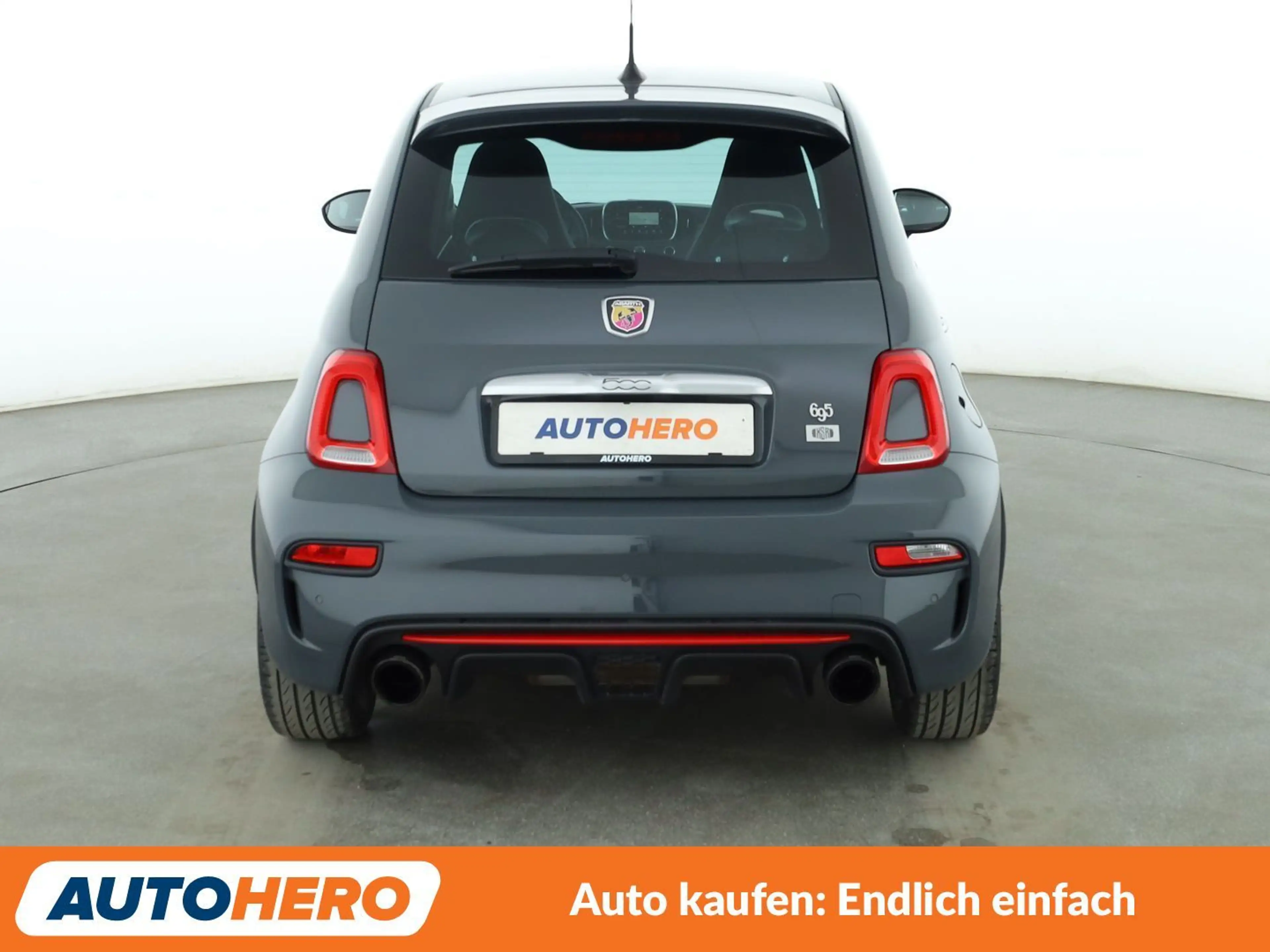 Abarth 695 1.4 Turbo XSR Yamaha Limited Edition *NAVI*PDC* — photo 5