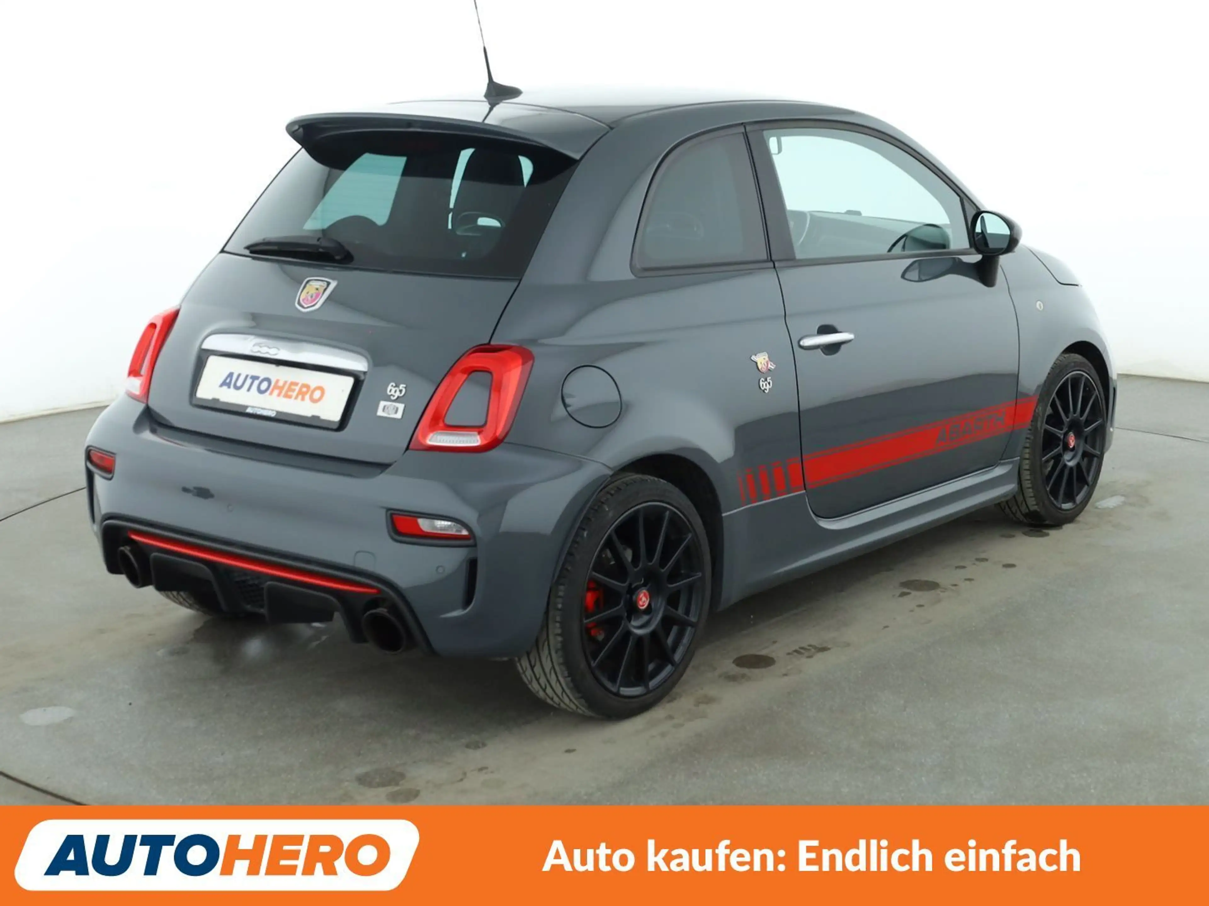 Abarth 695 1.4 Turbo XSR Yamaha Limited Edition *NAVI*PDC* — photo 6
