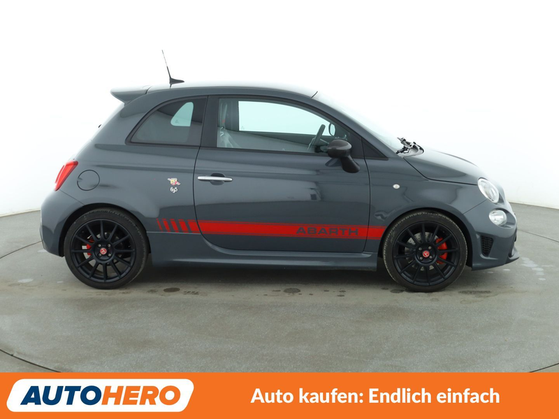 Abarth 695 1.4 Turbo XSR Yamaha Limited Edition *NAVI*PDC* — photo 7
