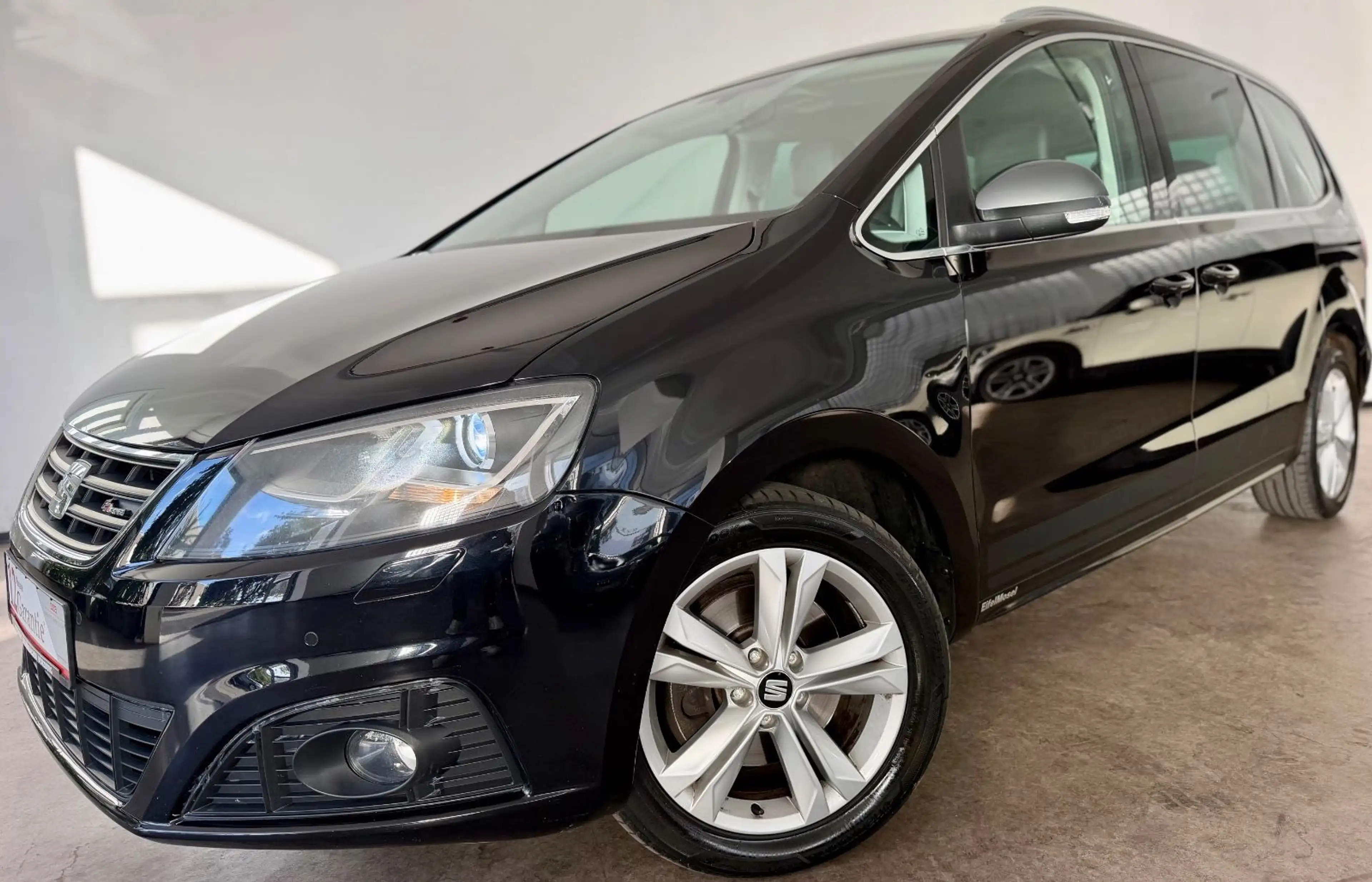 SEAT Alhambra FR-Line 7-Sitzer 2.Hand AHK Temp Kamera — photo 10