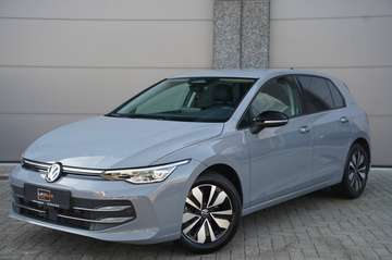1.5 TSI Goal * CAMERA / IQ LIGHT / TREKHAAK / ZETELVERWARMING / VERLICHT LOGO / STUURVERWARMING / SFEERVERLICHTING *