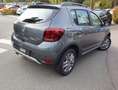 Dacia Sandero Stepway Celebration TCe 90 Start & Stop Grijs - thumbnail 6