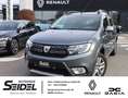Dacia Sandero Stepway Celebration TCe 90 Start & Stop Grijs - thumbnail 1