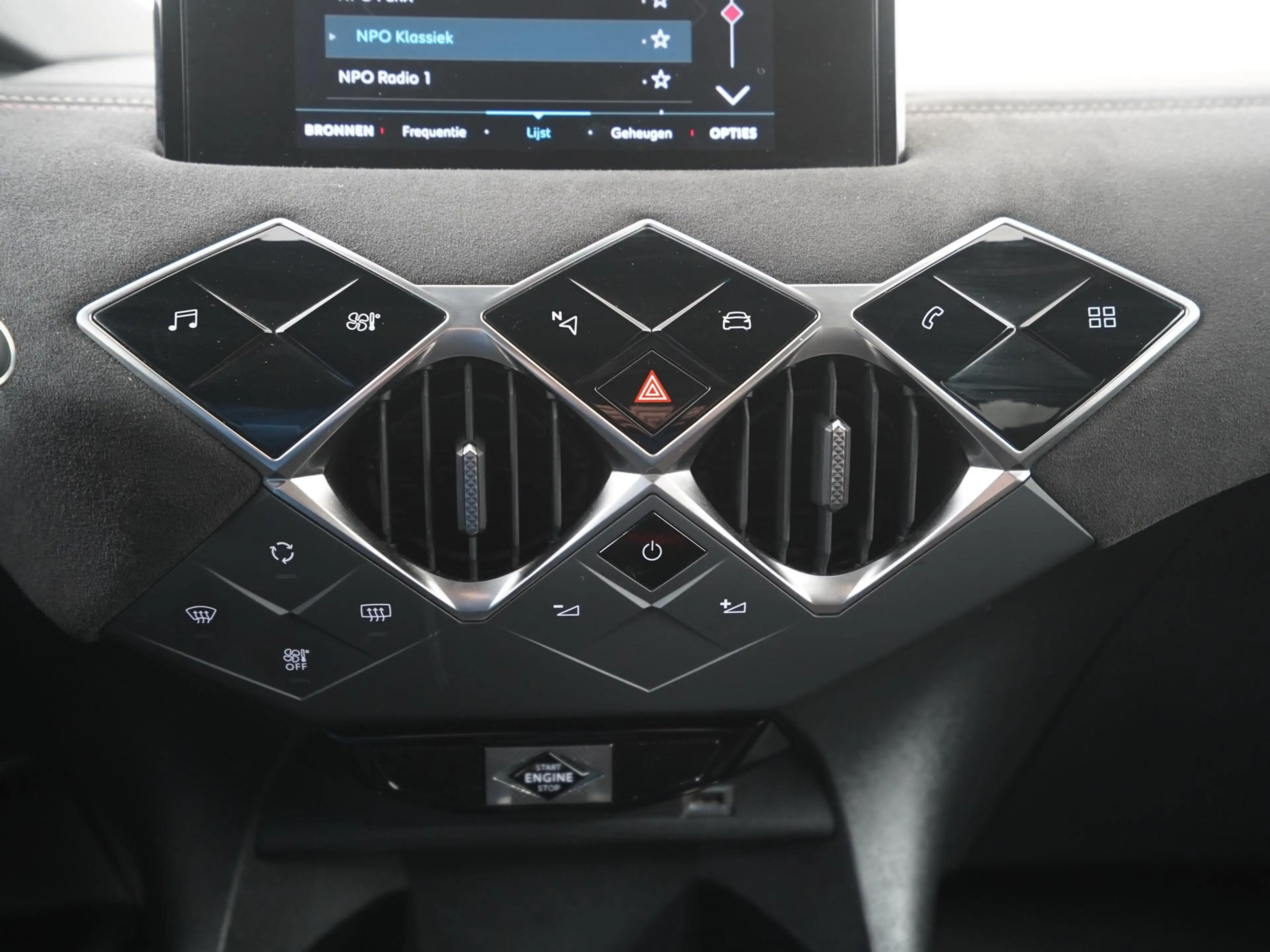 DS Automobiles DS 3 Crossback E-Tense Performance Line 50 kWh 3-fase | SOH 97% | — photo 11