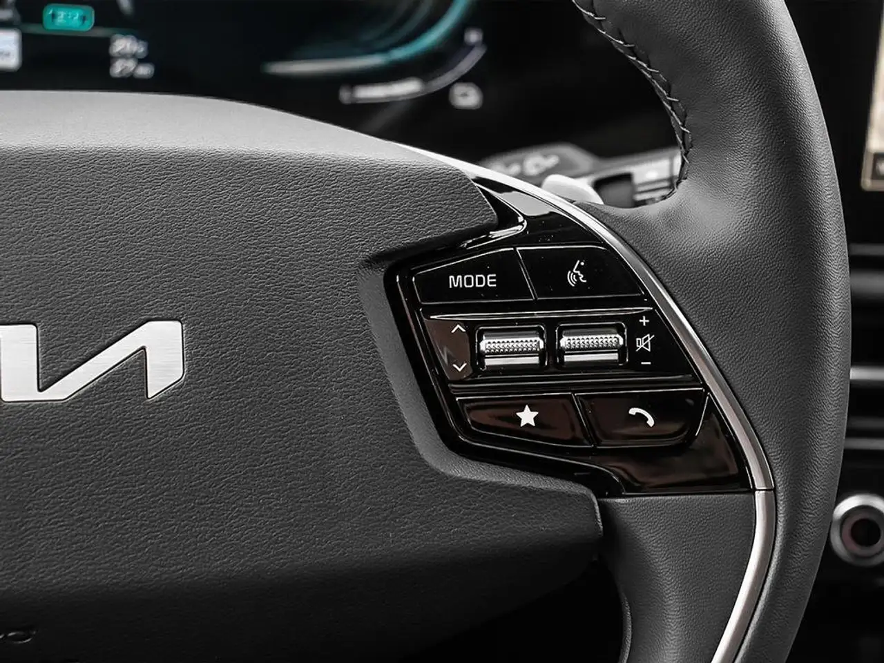 Kia Niro снимка Kia Niro