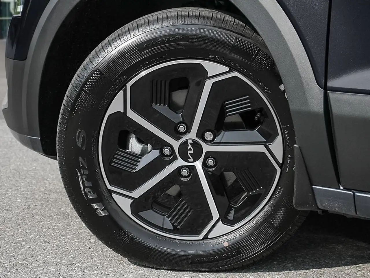 Kia Niro снимка Kia Niro