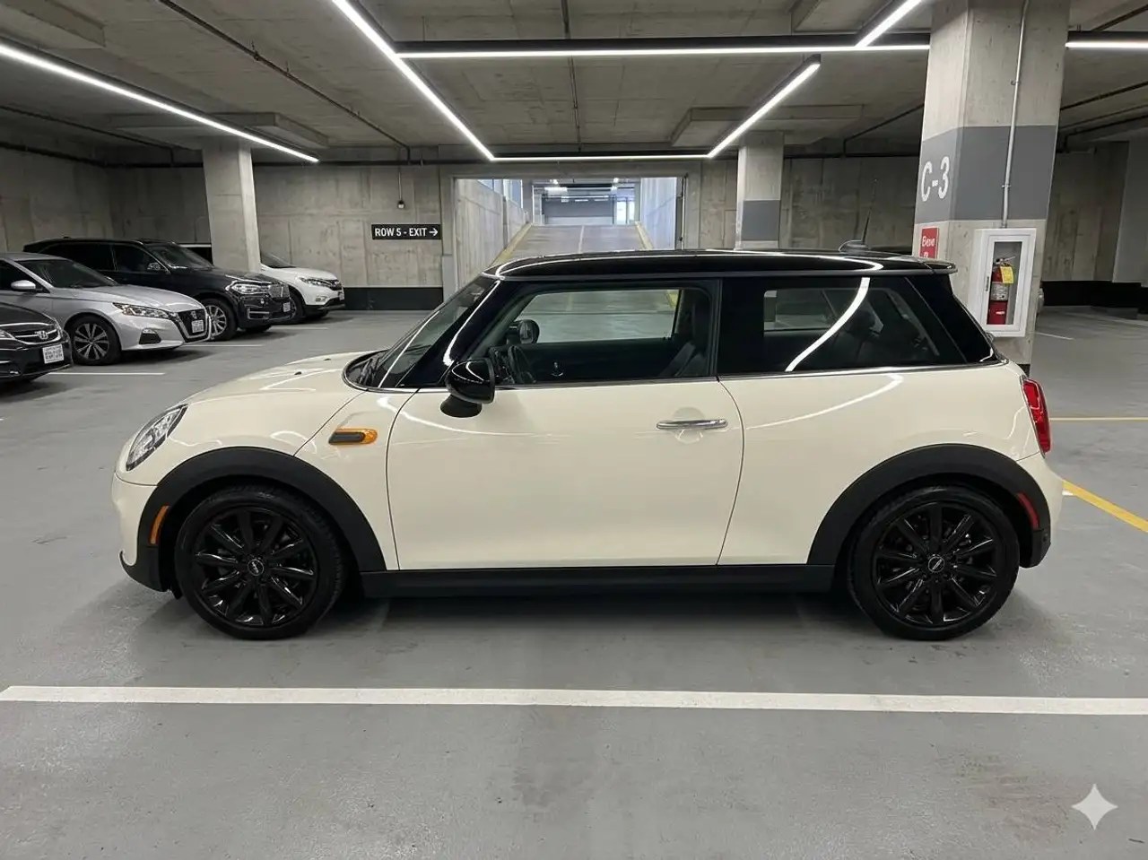2018 MINI 3 Door
