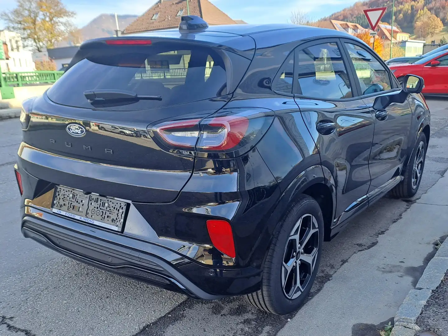 Ford Puma ST-Line Schwarz - 2