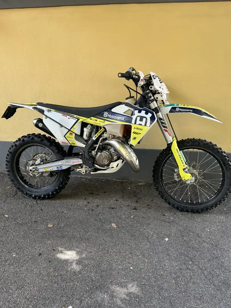 Husqvarna TC 125 ultimo anno a carburatore tripla omologazione - 2