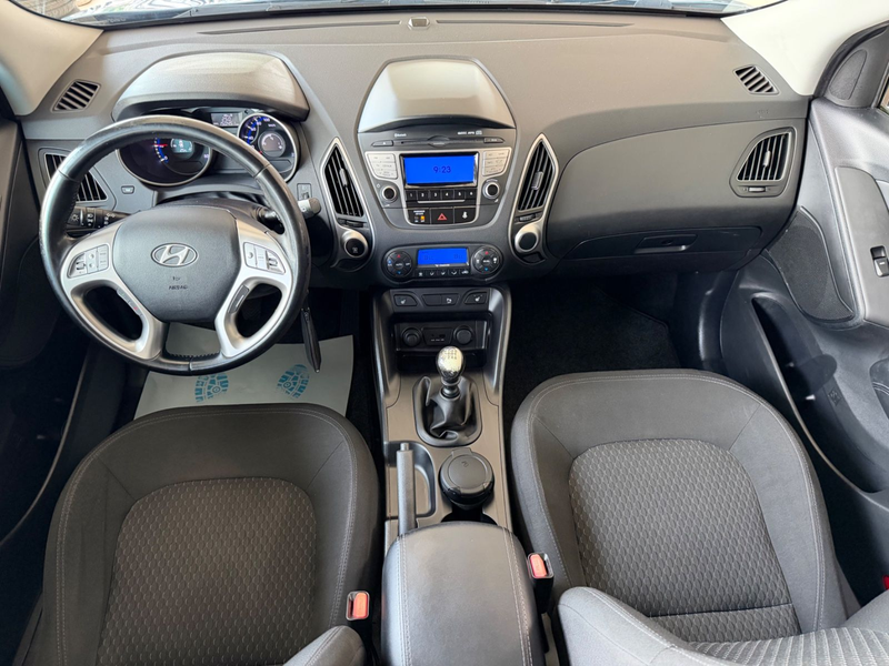 Hyundai iX35 5 Star Edition 2WD AHK — photo 12