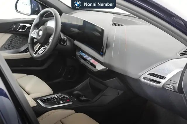 BMW 1 Series view 8