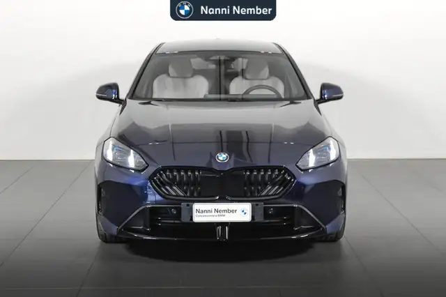BMW 1 Series view 2