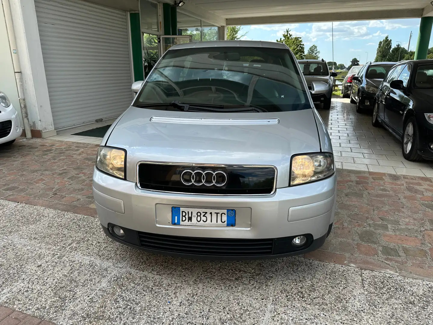 Audi A2 A2 1.4 tdi Comfort Argento - 2
