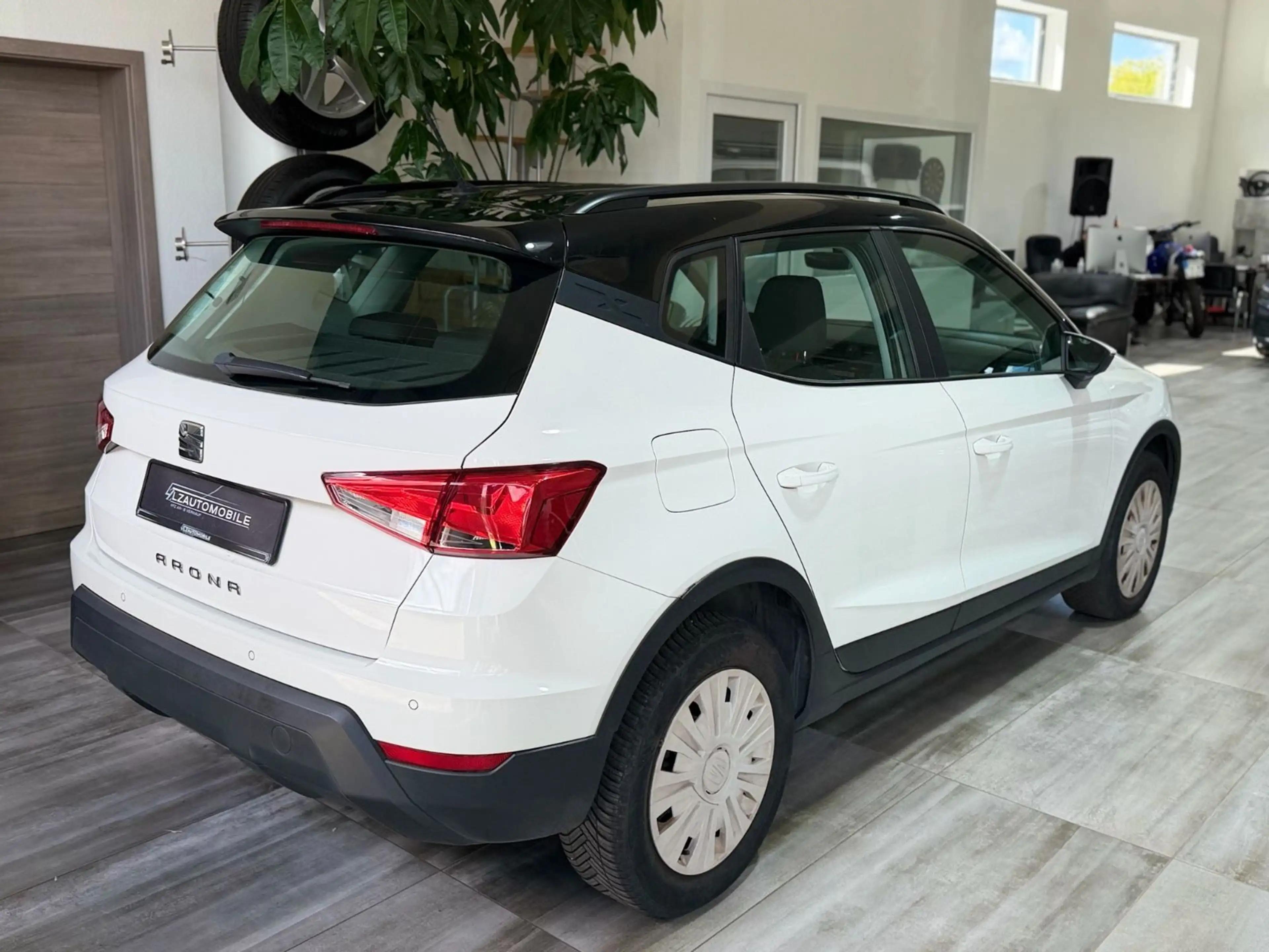 SEAT Arona 1.6 TDI Style — photo 4