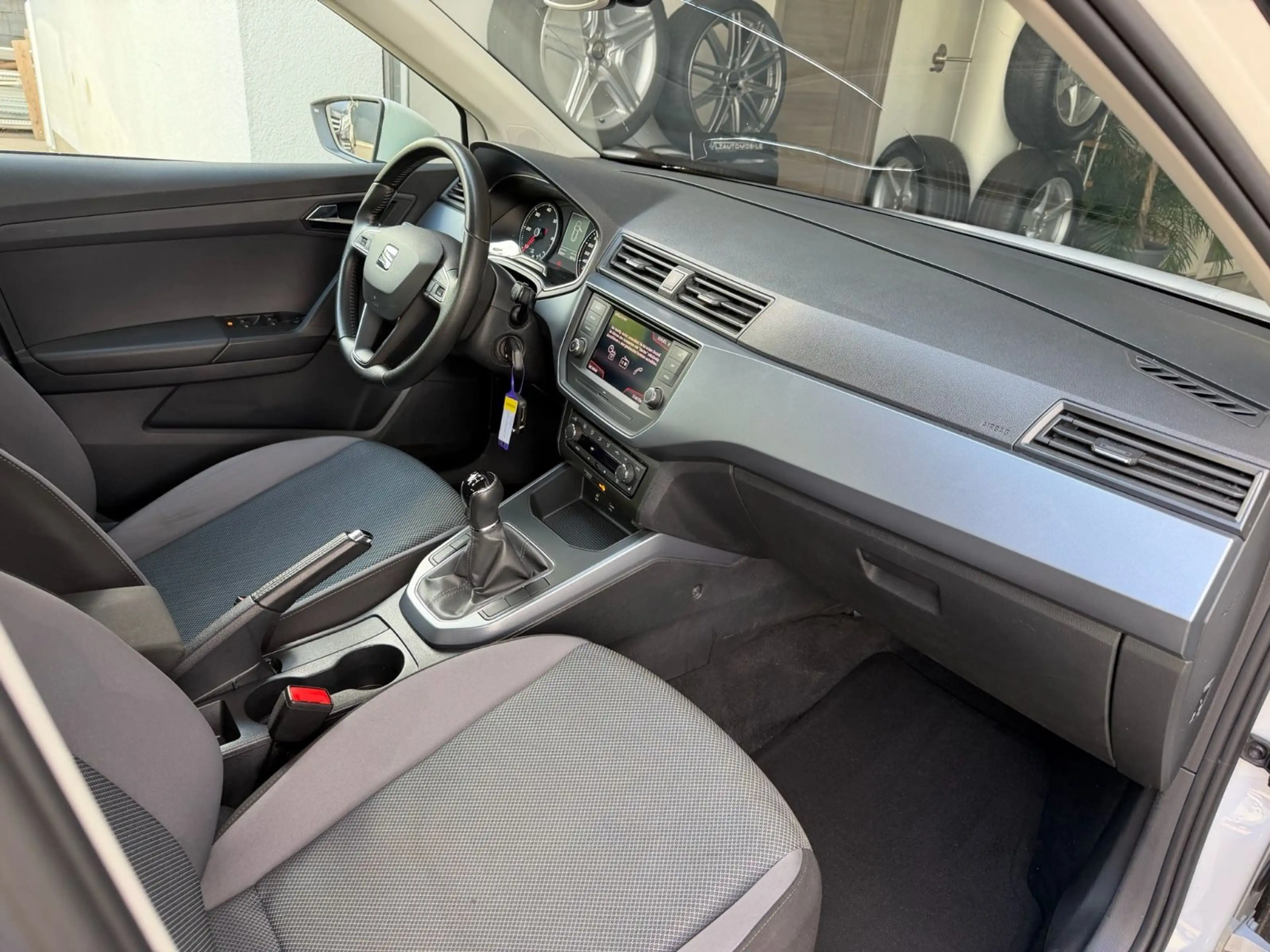 SEAT Arona 1.6 TDI Style — photo 10