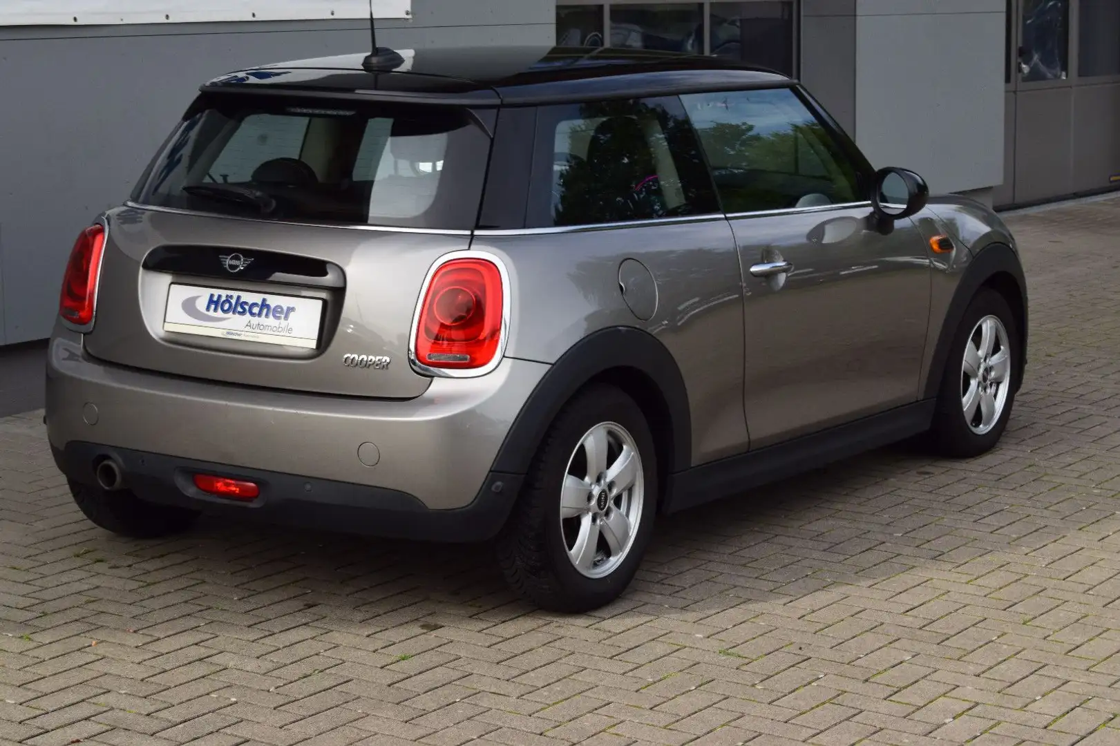 MINI Cooper !AUTOM!Sitzh,ParksV&H,LM Felg.Allwetterr. Gris - 2