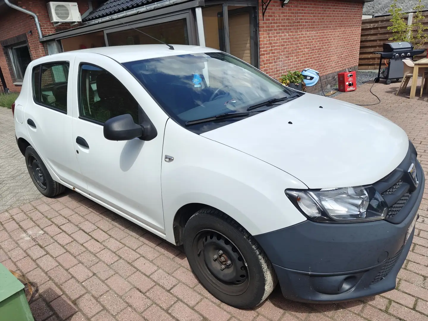 Dacia Sandero - 2