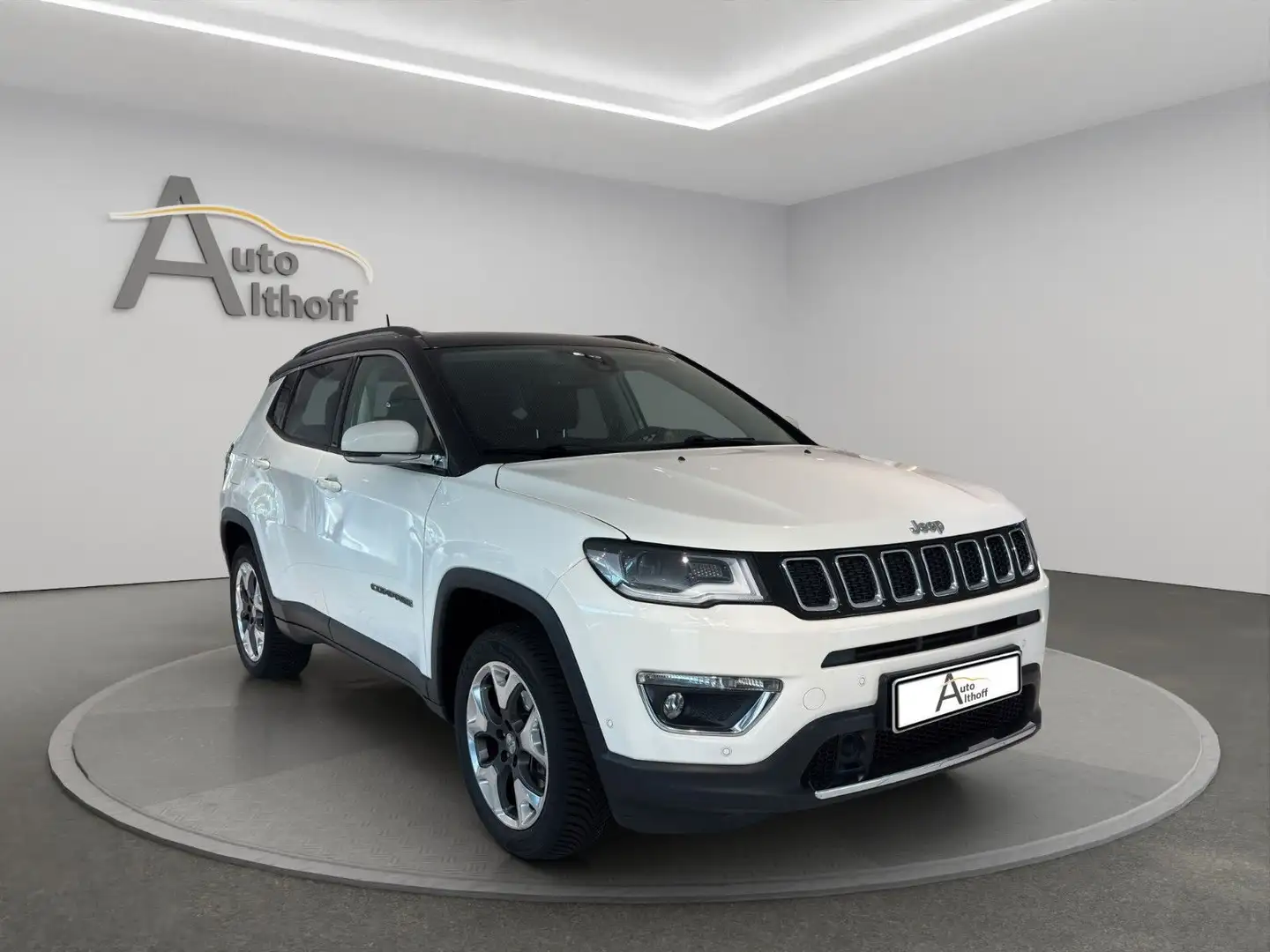Jeep Compass 4WD AUT APPLE KAMERA NAVI ACC SHZ LEDER White - 1
