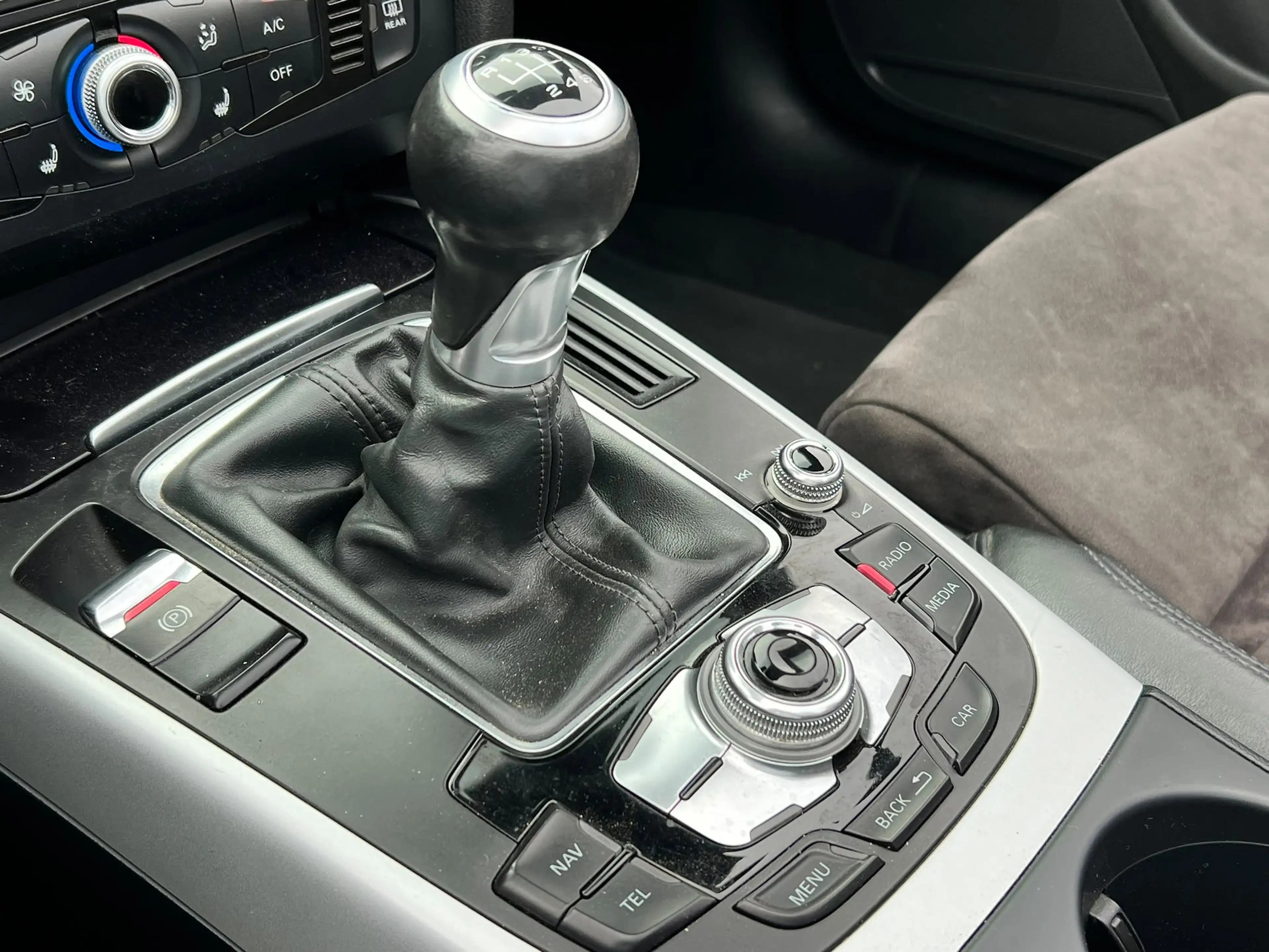 Audi A5 CABRIOLET - S LINE - QUATTRO — photo 15
