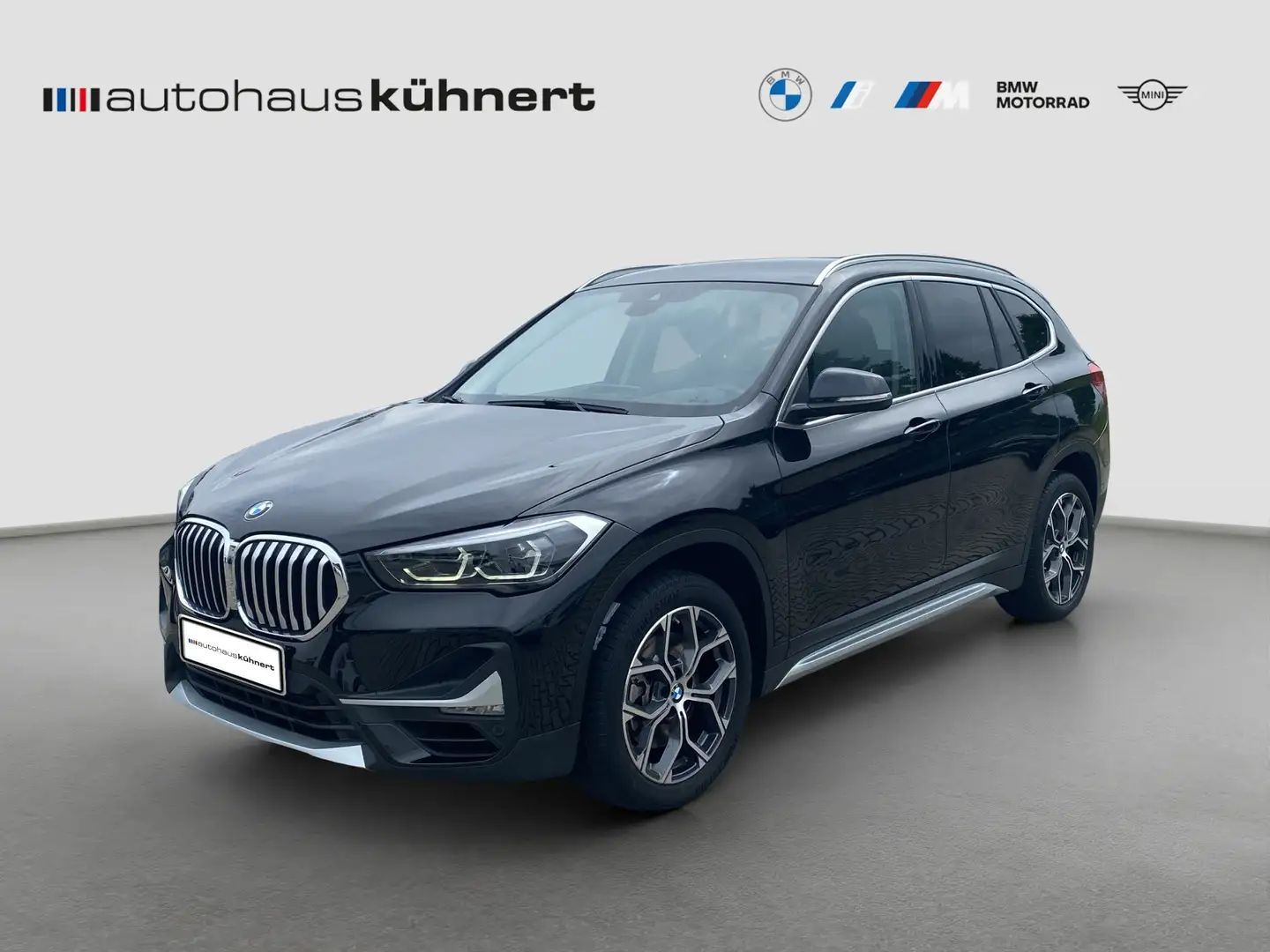 BMW X1 xDrive20i xLine Navi+ AHK RFK adapt.LED Schwarz - 1