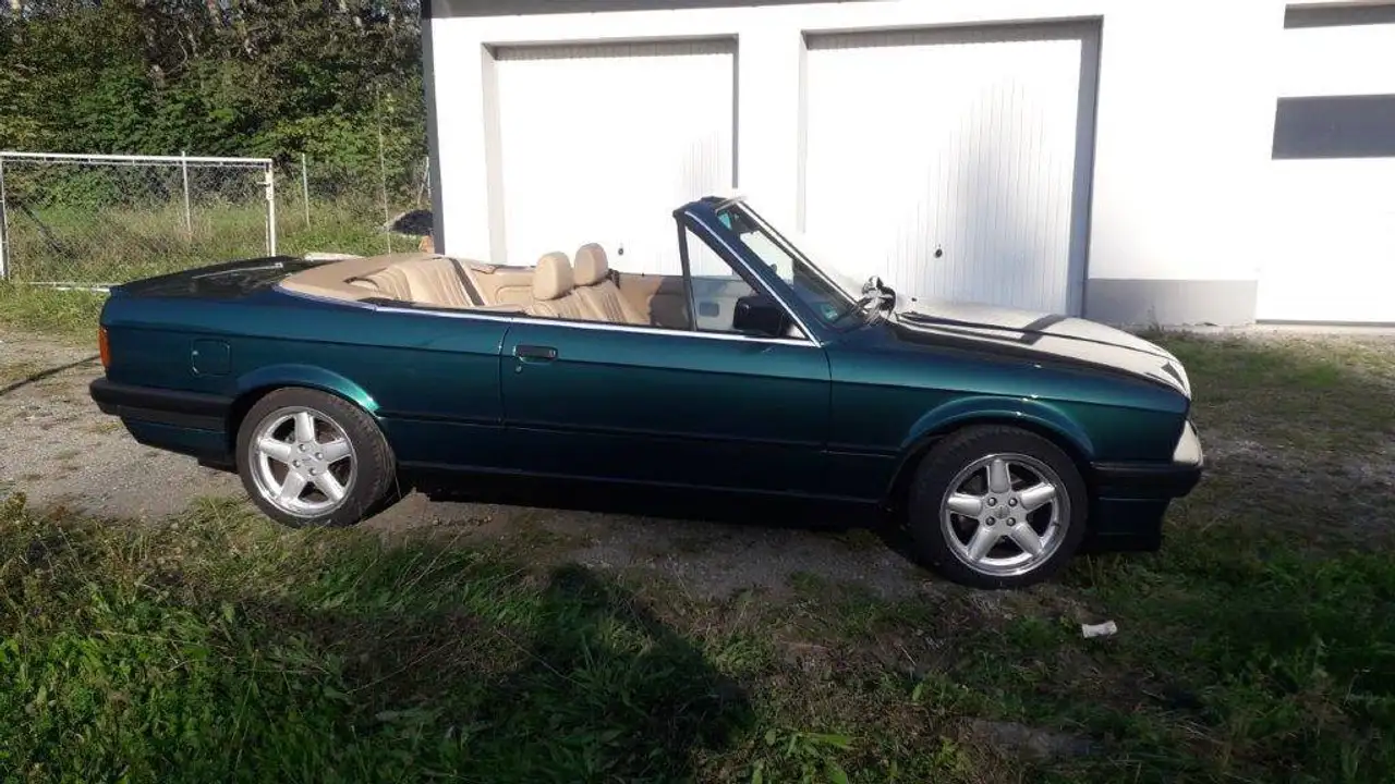 BMW 318i, foto 2